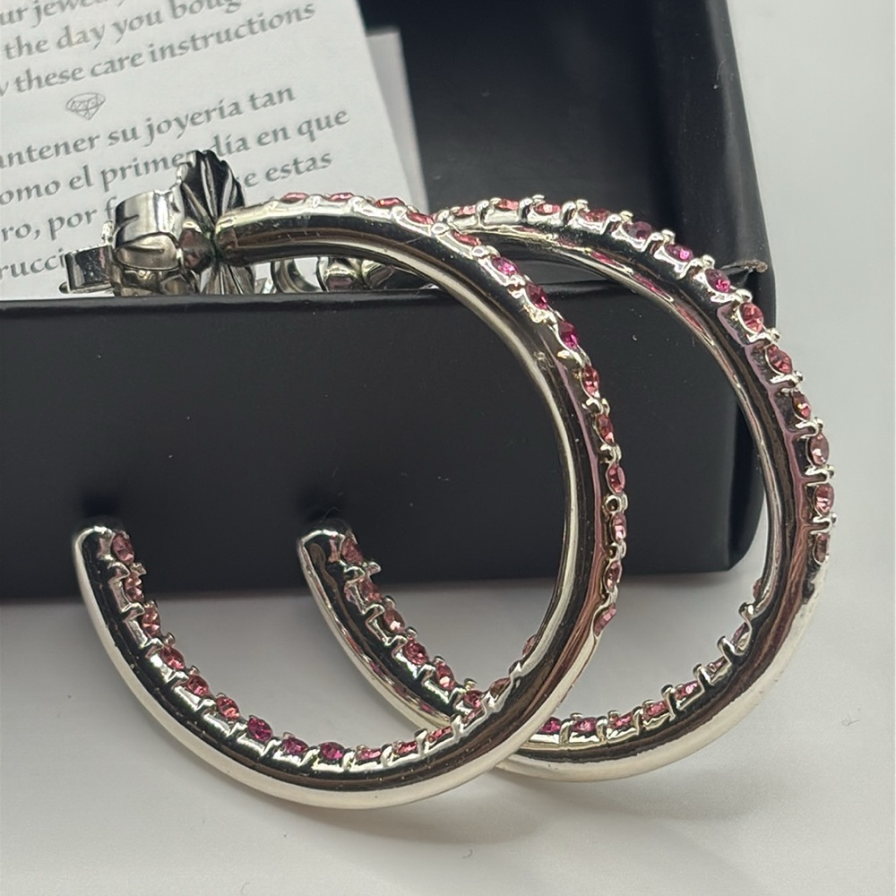 Avon Pink Ombré Hoop Earrings Silver NWOTS - Picture 5 of 5